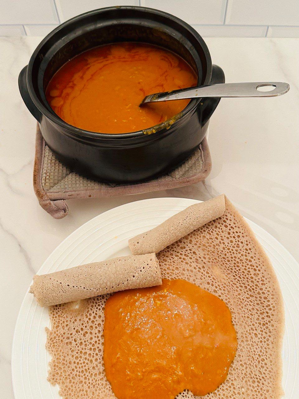 Ethiopian shiro, a smooth spiced chickpea stew